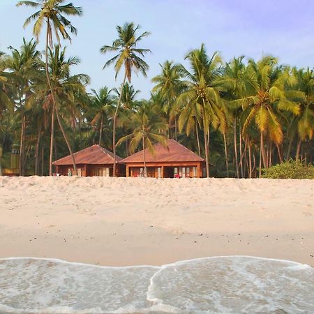Chera Rocks Beach House Hotel Thottada ภายนอก รูปภาพ