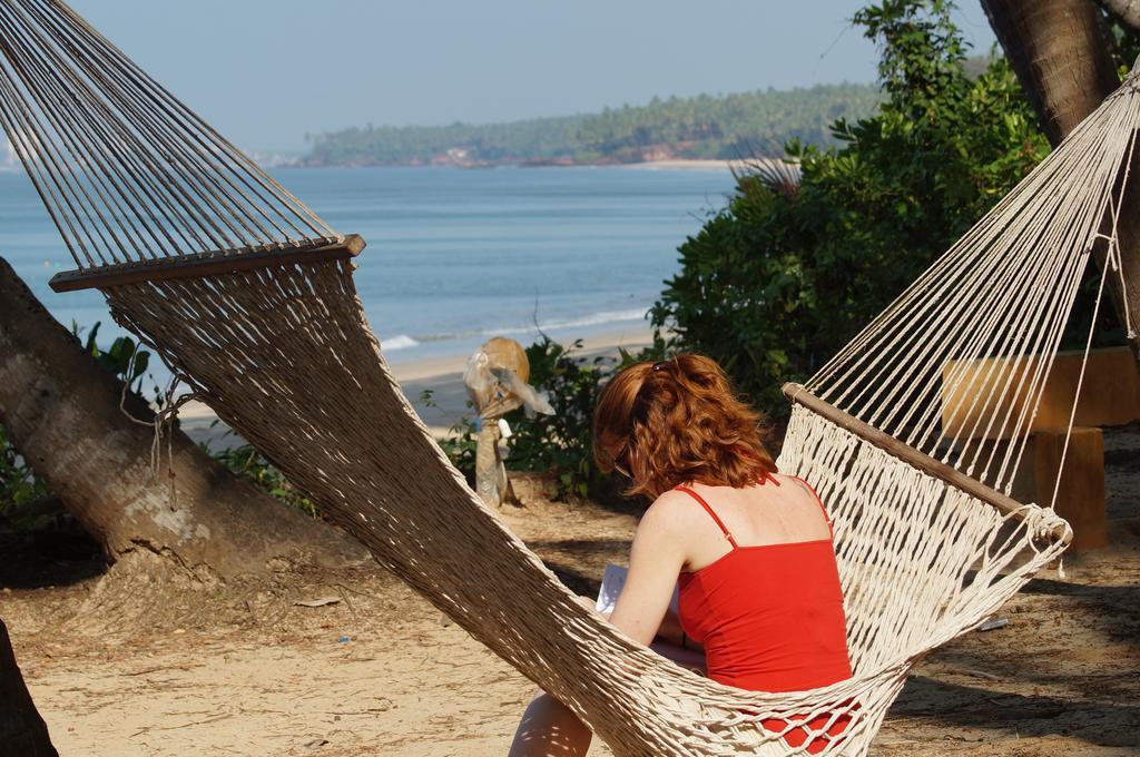 Chera Rocks Beach House Hotel Thottada ห้อง รูปภาพ
