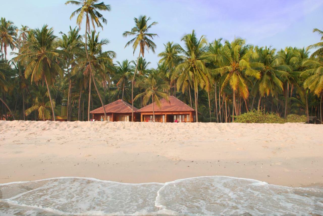 Chera Rocks Beach House Hotel Thottada ภายนอก รูปภาพ